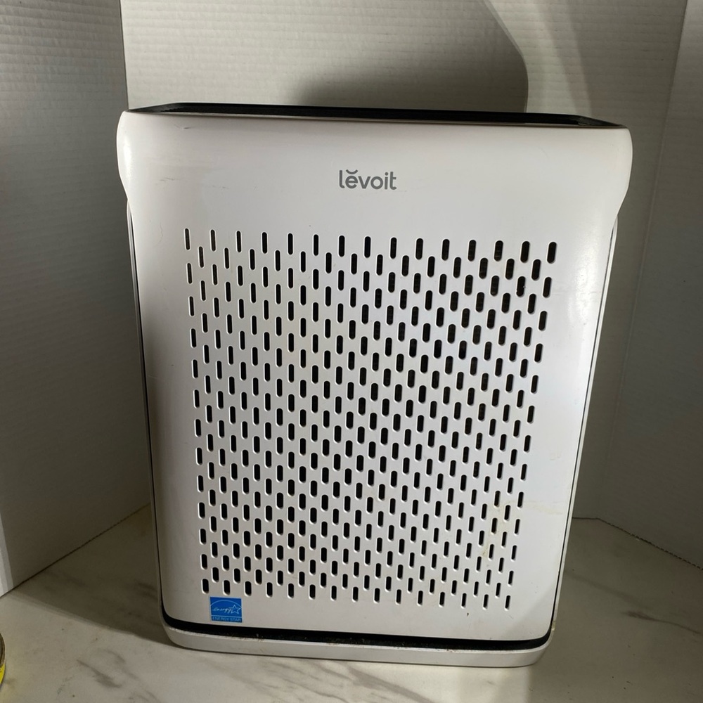 Levoit Air Purifier in White and Black